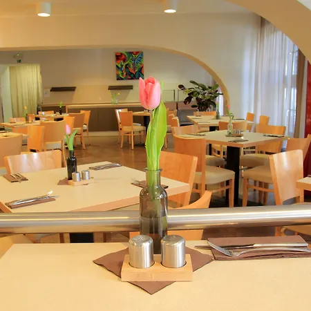 Ξενοδοχείο Akcent