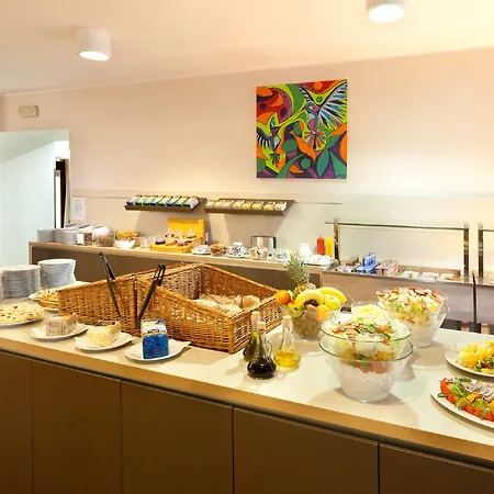 Ξενοδοχείο Akcent