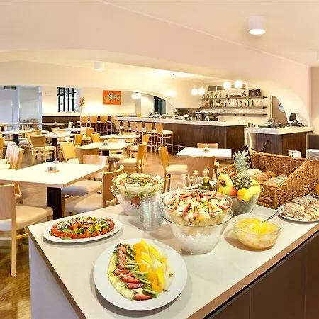Akcent Otel 3*